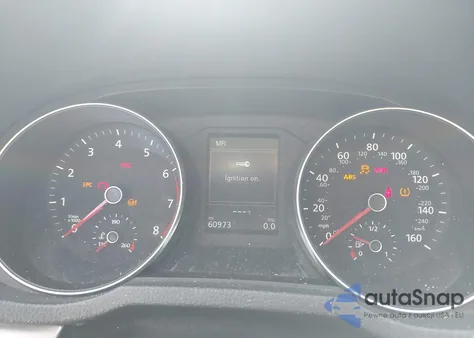 2019 Volkswagen Passat 2.0T Wolfsburg Edition z USA, uszkodzony, nr VIN 1VWLA7A36KC004855